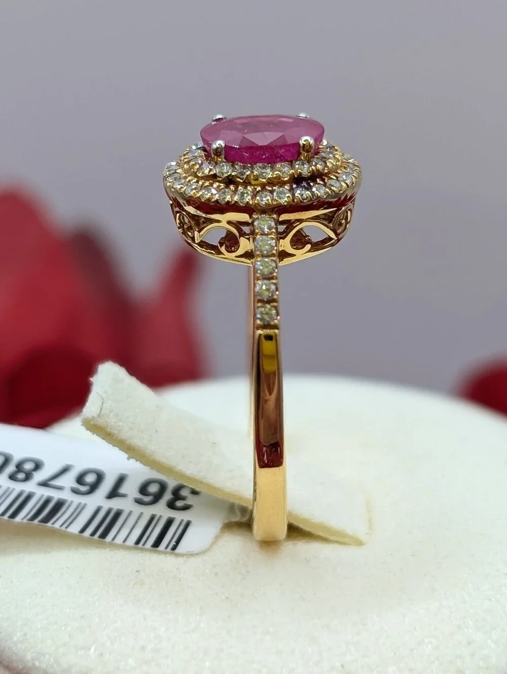 18K Gold AAA Burmese Ruby, Diamond Ring 1.28ctw GIA Certification/Appraisal